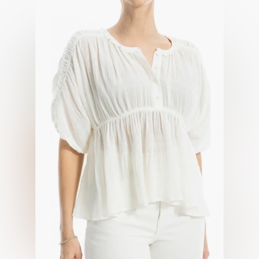 Max Studio Off White Textured Top NWT